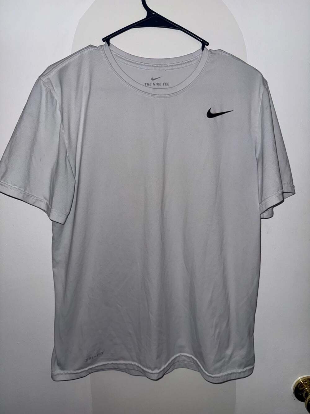 Nike Dri-FIT The Nike Tee Short Sleeve Training T-Shirt Grey